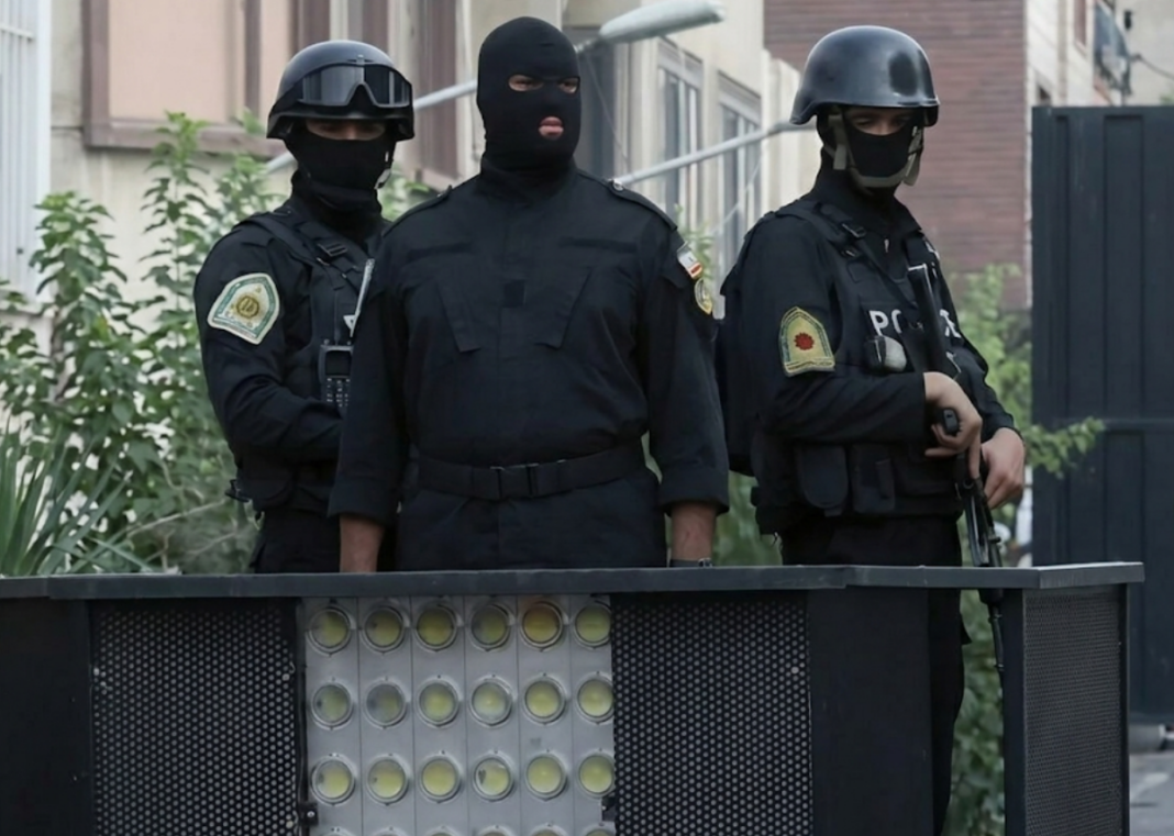 Security Forces Strike Armed Group in Iran’s Border Region