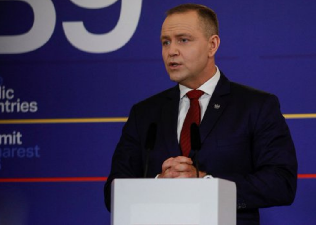 Hoax Fire Alert at Polish President's Family Home Triggers Security Response