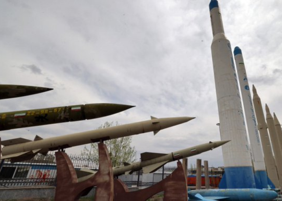 Iran rebuilds missile sites despite US campaign Iran rebuilds missile sites despite US campaign