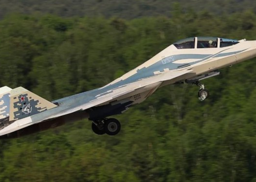 Russia Flies Two-Seat Su-57 Fighter for First Time Russia Flies Two-Seat Su-57 Fighter for First Time