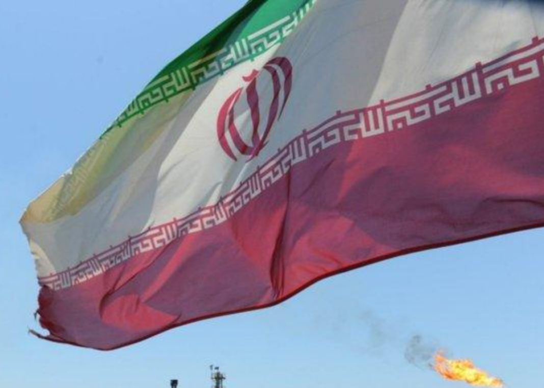 Iran Cuts Oil Production as Storage Capacity Nears Limit Under Export Constraints Iran Cuts Oil Production as Storage Capacity Nears Limit Under Export Constraints
