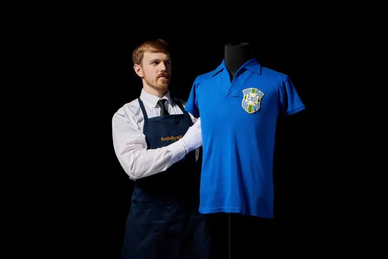 Pelé’s 1958 World Cup Final Jersey Heads to Auction Pelé's 1958 World Cup Final Jersey Heads to Auction