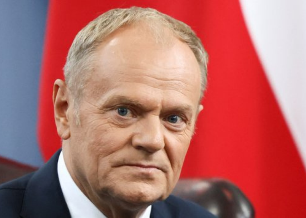 Tusk Cites Iran Ceasefire Hopes in Ending Poland's Fuel Subsidies