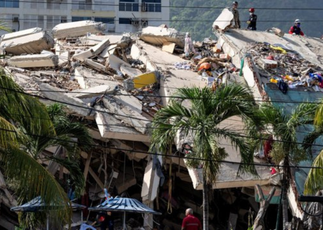 Venezuela Welcomes 1,600 Foreign Rescuers After Quake