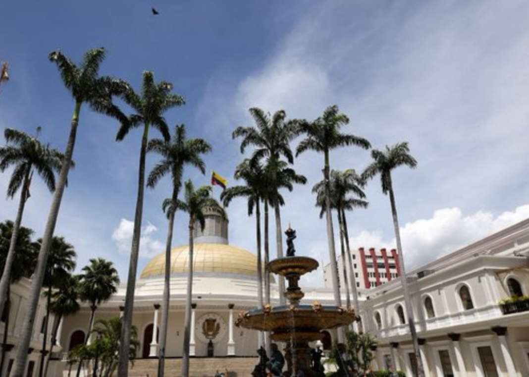 ven Venezuela Sends Troops to Retake Illegal Gold Mining Zones