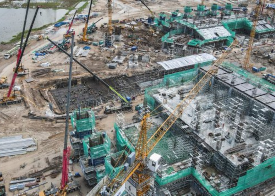 Vingroup Pushes Ahead on Record Stadium Despite Debt Load Vingroup Pushes Ahead on Record Stadium Despite Debt Load
